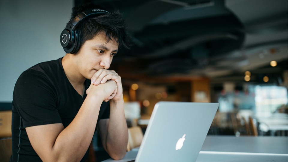 DeepSeek Olayı ve Gerçek Programcıları Ölçebilmek Hakkında